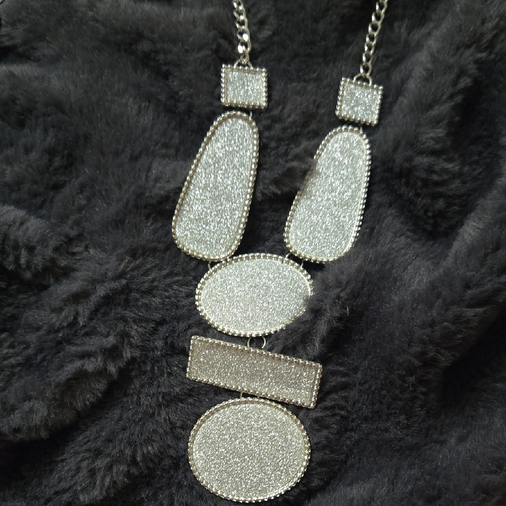 New York & Company Silver Geometric Necklace